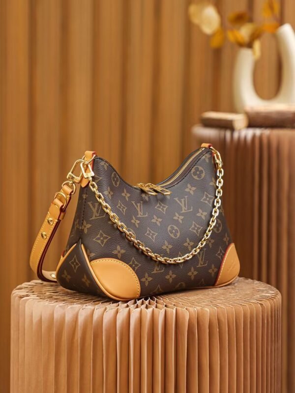 LOUIS VUITTON Boulogne M45832