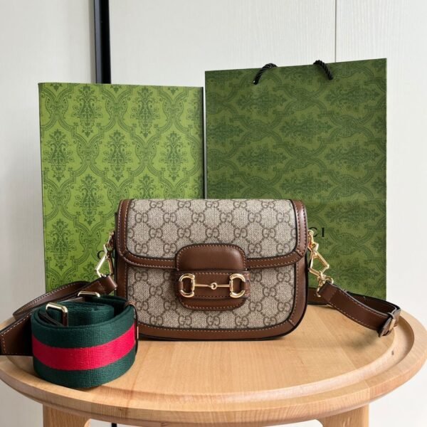 A GUCCI HORSEBIT 1955 MINI SHOULDER BAG