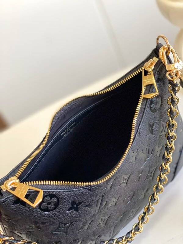 LOUIS VUITTON Boulogne M12930 black