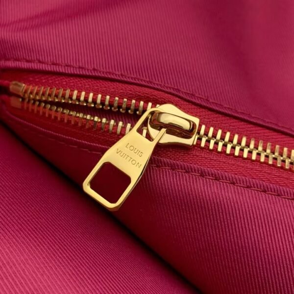 Graceful MM M43703 red color lining