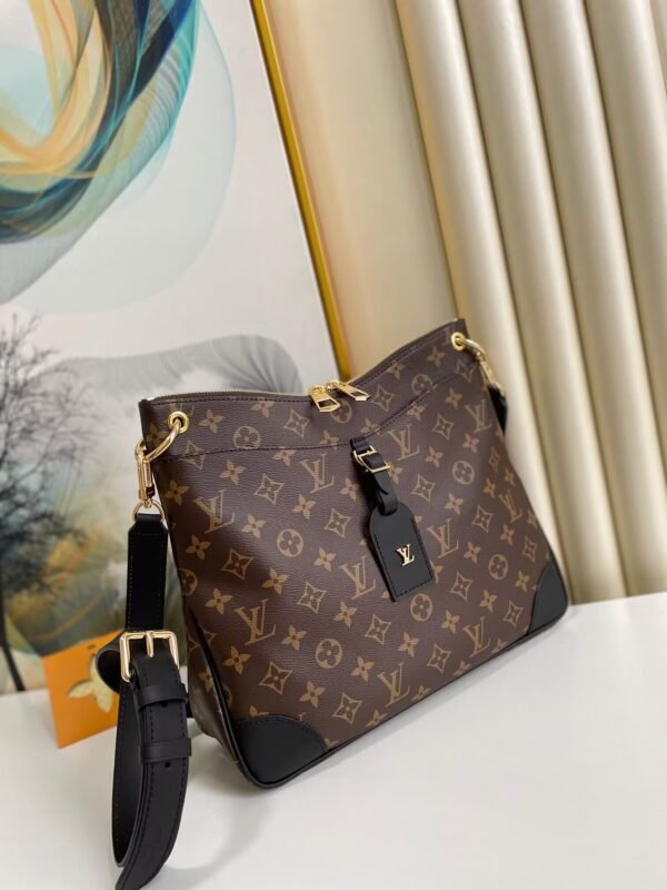 LOUIS VUITTON Odéon MM M45355