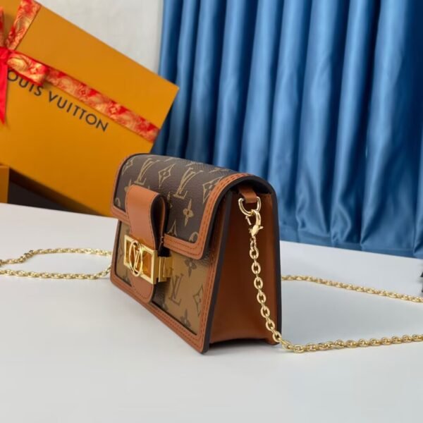 Dauphine Chain Wallet M68746