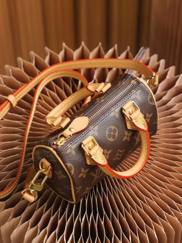 LOUIS VUITTON Speedy Nano M81085