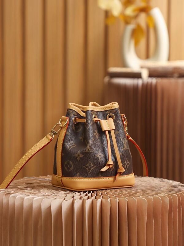 LOUIS VUITTON Nano Noé M81266