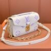 Louis Vuitton Pochette Métis East West M23940