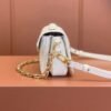 Louis Vuitton Pochette Métis East West M23940