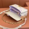 Louis Vuitton Pochette Métis East West M23940