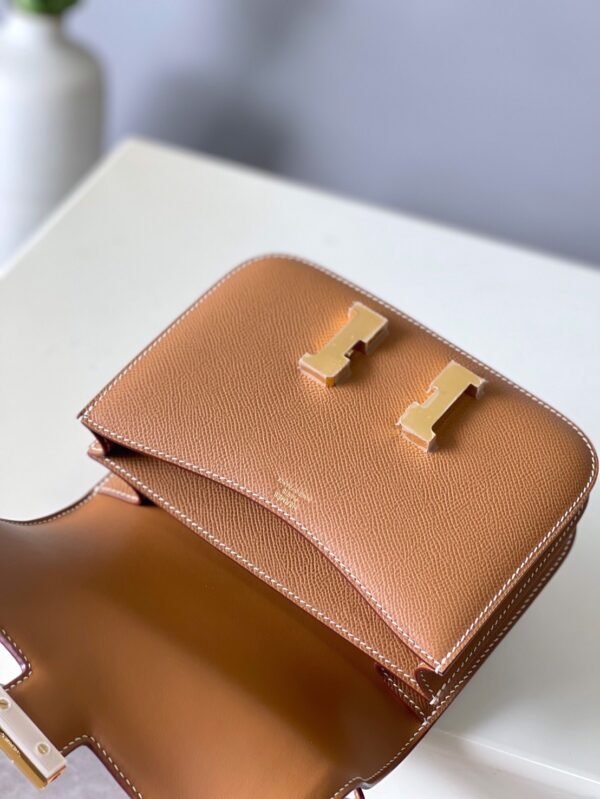 Hermès Constance epsom Gold buckle