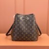 LOUIS VUITTON NéoNoé MM M44020