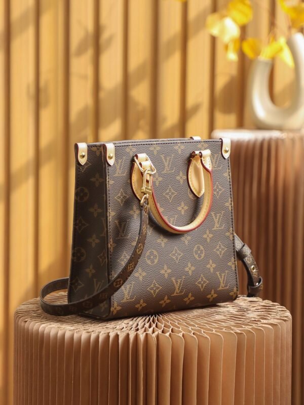 LOUIS VUITTON SAC PLAT BB M45847