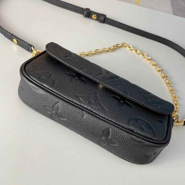 LOUIS VUITTON Wallet On Chain Ivy M82154