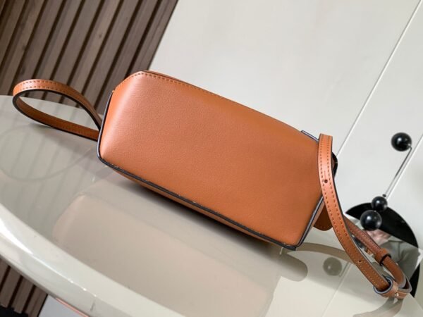 LOEWE Mini Classic Puzzle Bag in Cowhide