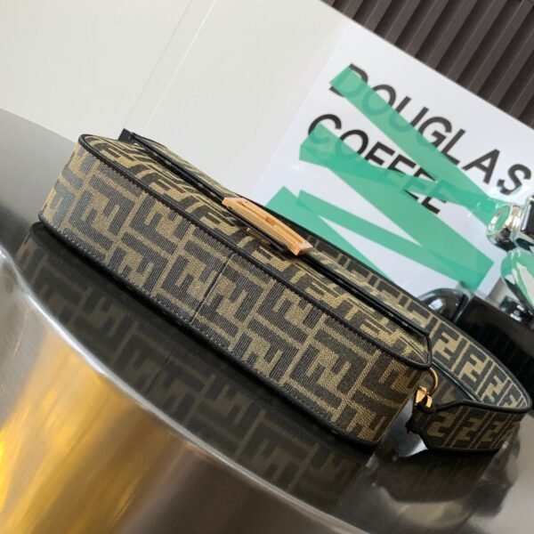 FENDI Baguette Brown FF jacquard fabric bag