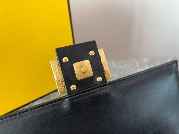 FENDI Baguette Black leather bag
