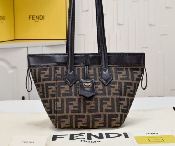 FENDI Origami Handbags
