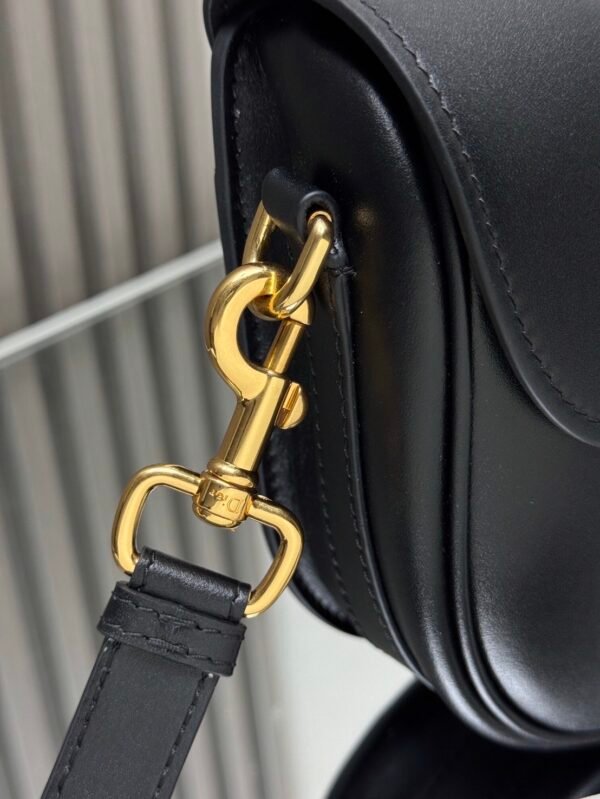 Medium Dior Bobby Bag