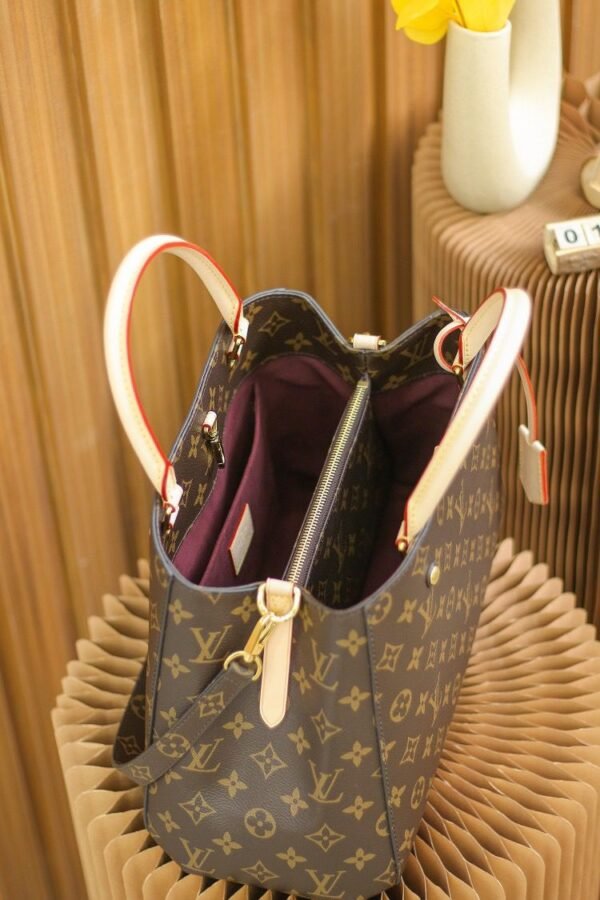 LOUIS VUITTON Montaign MM M41056