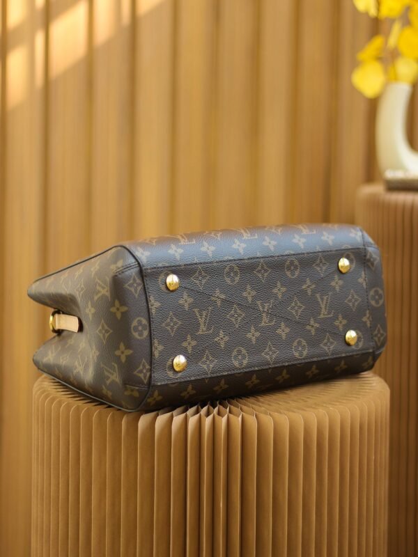 LOUIS VUITTON Montaign MM M41056