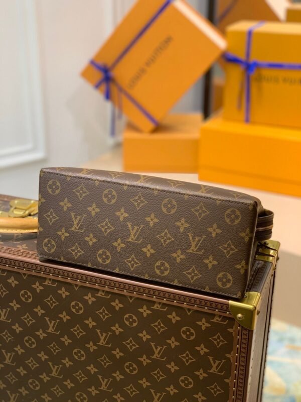 LV Petit Palais M45900