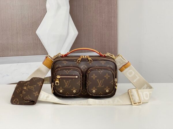 LV Utility Crossbody M80446