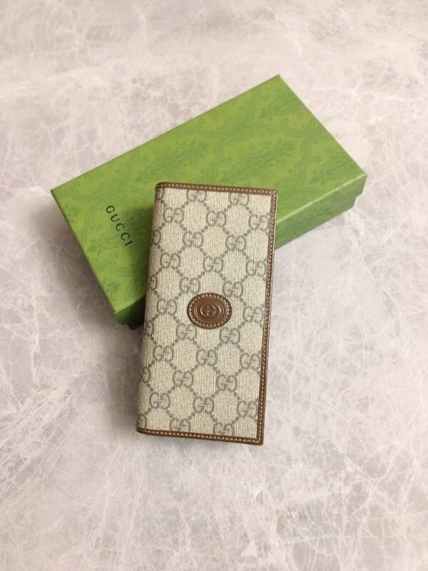 GUCCI Interlocking Double G Long Wallet GG Supreme Canvas 672947