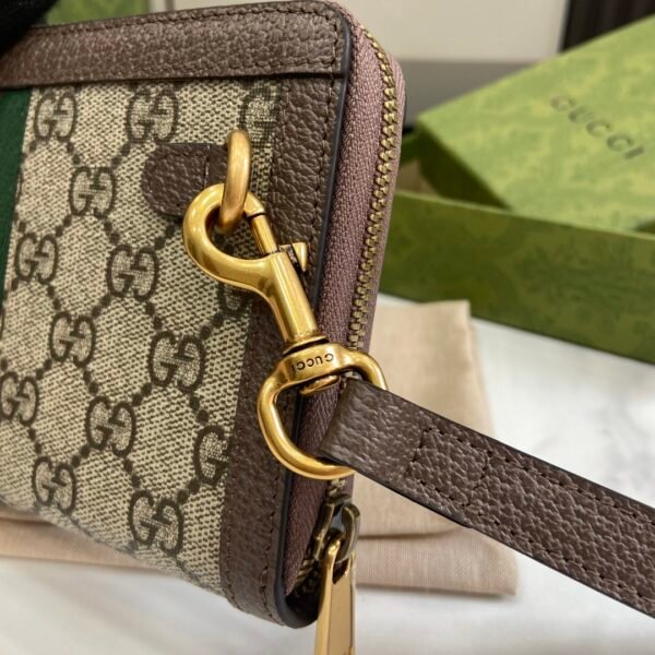 Gucci GG Supreme Print Wallet 760248