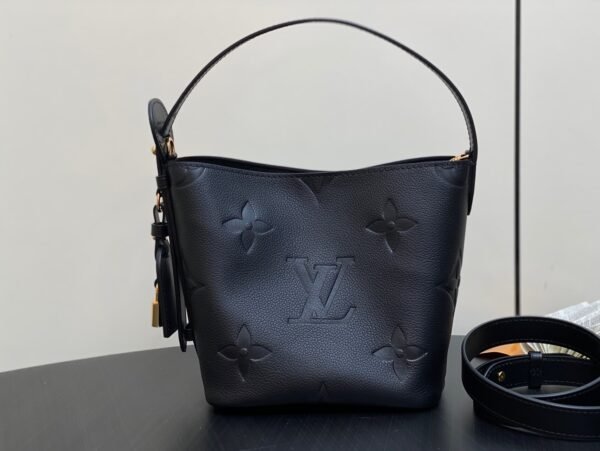 LOUIS VUITTON All In BB M13480
