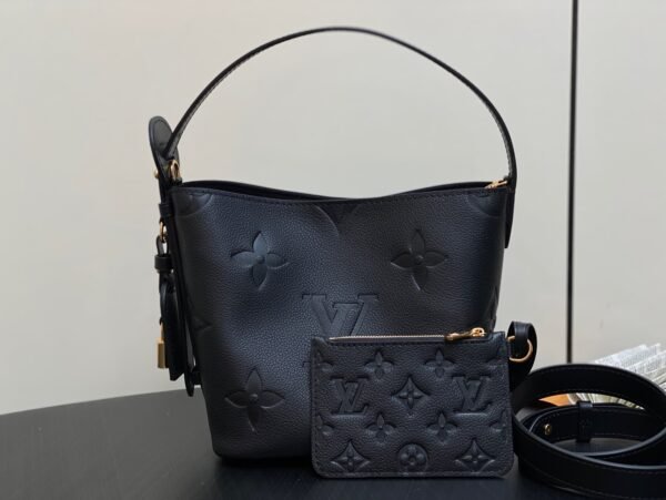 LOUIS VUITTON All In BB M13480