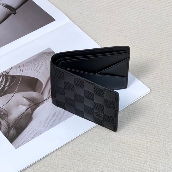 LOUIS VUITTON Multiple Wallets N63124