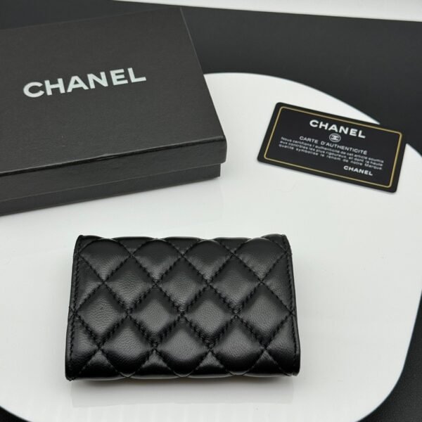 Chanel Classic Card Holder/Wallet  Lambskin Black