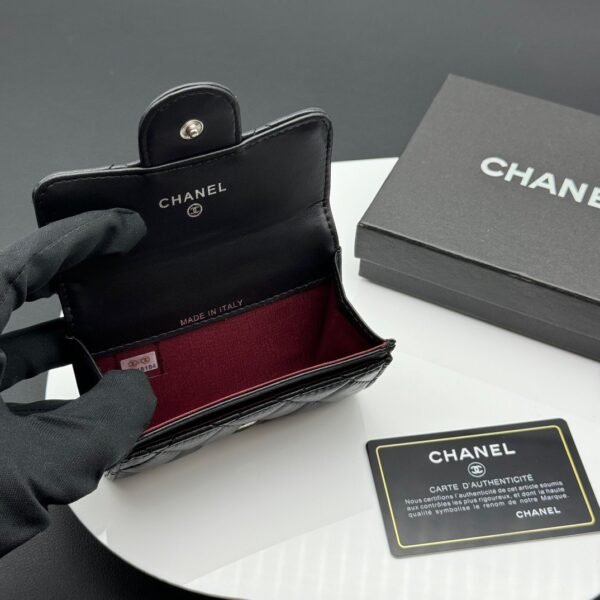 Chanel Classic Card Holder/Wallet  Lambskin Black