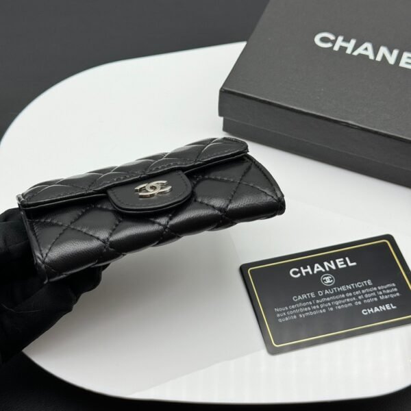 Chanel Classic Card Holder/Wallet  Lambskin Black