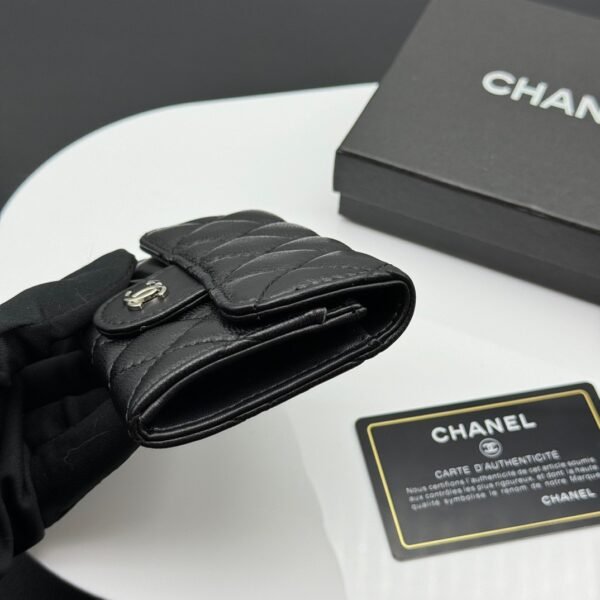 Chanel Classic Card Holder/Wallet  Lambskin Black