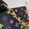 M13232 LV x TM Coussin BB