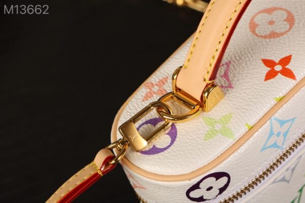 M13662 LV x TM Vanity Chain Pouch
