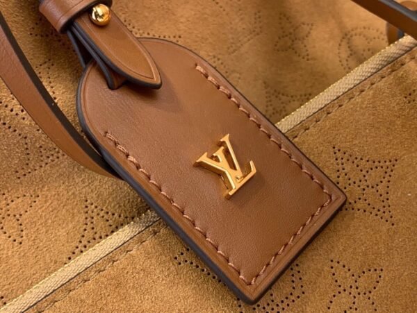 Louis Vuitton CarryAll PM M11843