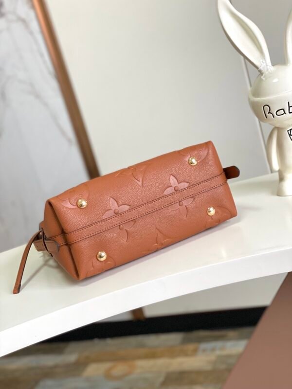 Louis Vuitton CarryAll PM M11790