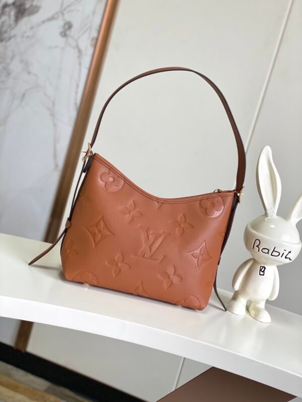 Louis Vuitton CarryAll PM M11790