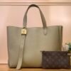 LV Low Key Cabas MM M25343