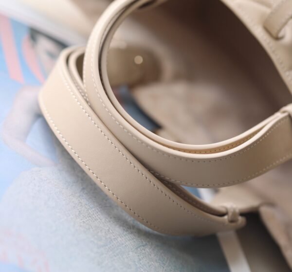Medium Dior Toujours Bag Desert Taupe