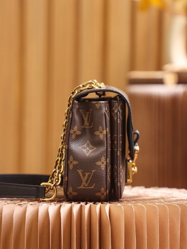 Louis Vuitton Marceau M46126