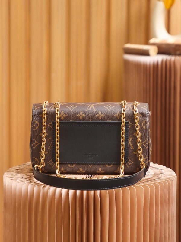 Louis Vuitton Marceau M46126
