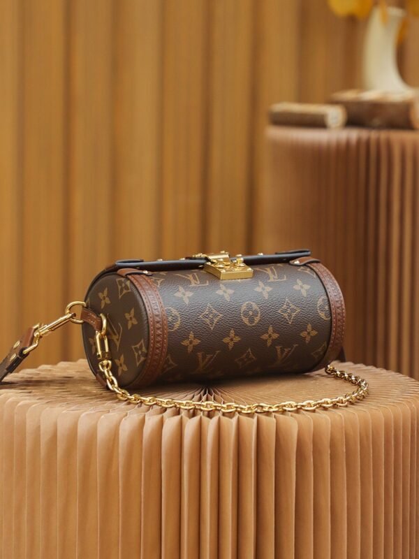 Louis Vuitton Papillon Trunk M57835
