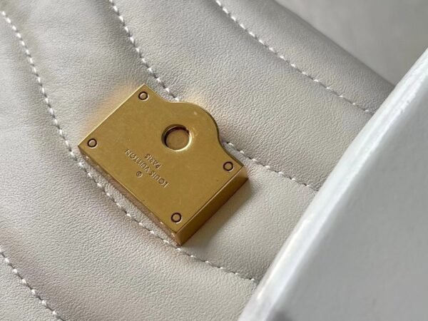 Louis Vuitton New Wave MM Chain Bag M58549