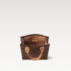LOUIS VUITTON Petit Sac Plat M81295