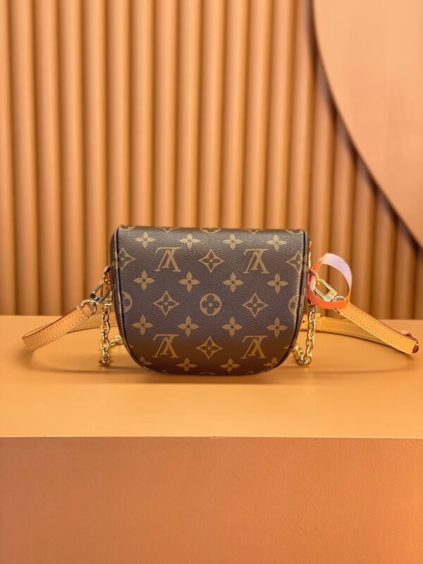 LOUIS VUITTON Mini Bumbag M82335