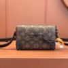 Louis Vuitton Steamer Wearable Wallet M83613