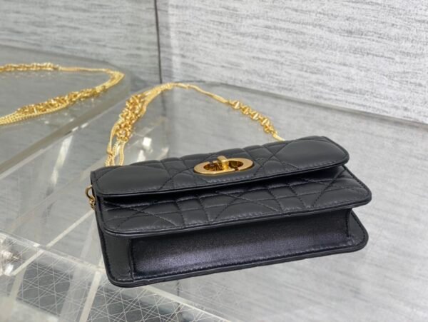 Miss Caro Pouch with Chain black
