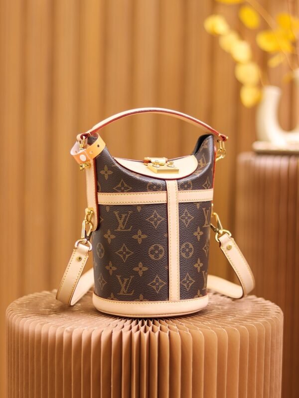 Louis Vuitton Monogram Duffle Bag M43587