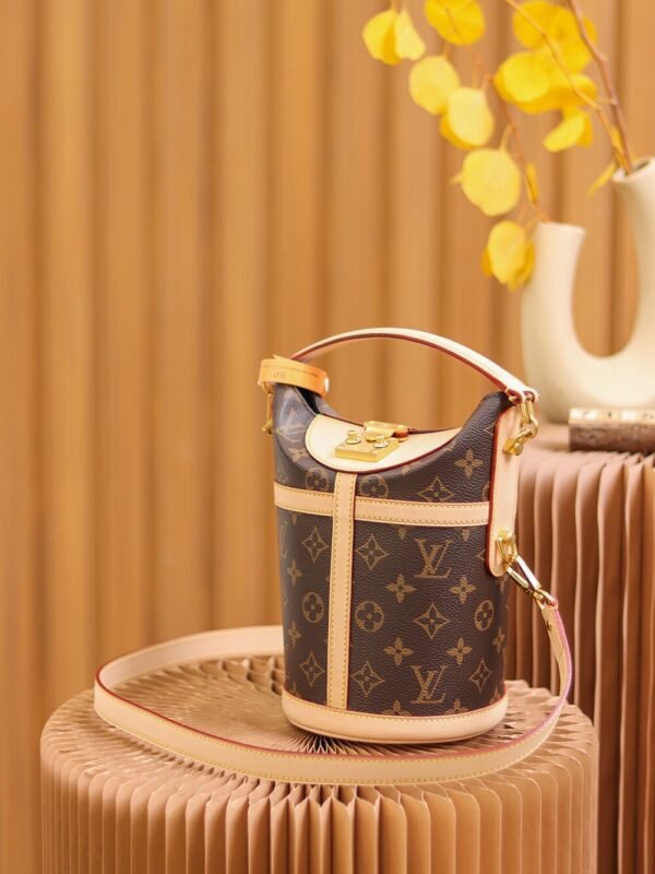Louis Vuitton Monogram Duffle Bag M43587